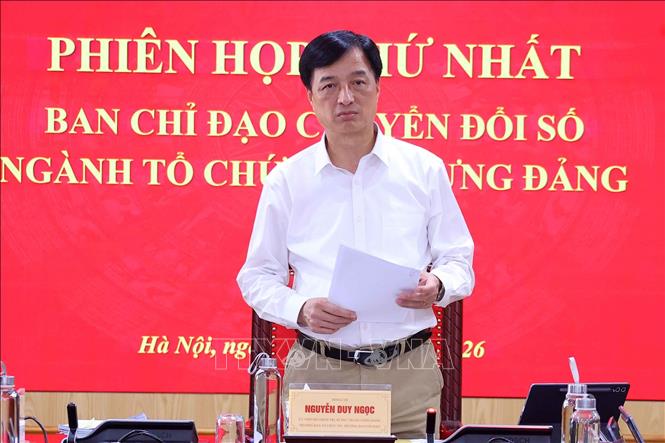 Ủy viên Bộ Chính trị, Bí thư Trung ương Đảng, Trưởng Ban Tổ chức Trung ương Nguyễn Duy Ngọc, Trưởng Ban Chỉ đạo chuyển đổi số ngành Tổ chức xây dựng Đảng phát biểu kết luận. Ảnh: Văn Điệp – TTXVN