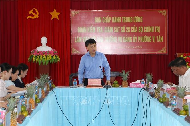 Ông Phạm Thái Hà, Ủy viên Ủy ban kiểm tra Trung ương, Phó Trưởng đoàn, phát biểu. Ảnh: Duy Khương - TTXVN
