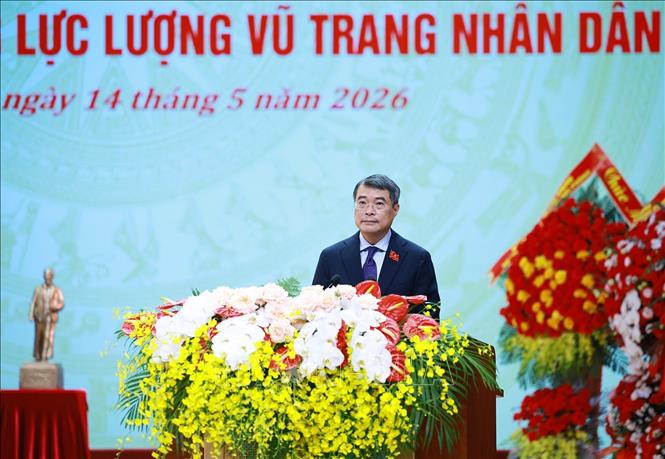 Thủ tướng Lê Minh Hưng phát biểu tại Lễ đón nhận Danh hiệu Anh hùng Lực lượng vũ trang nhân dân của Công an thành phố Hải Phòng. Ảnh: Dương Giang-TTXVN
