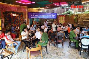'Cà phê chuyển đổi số' giúp dân tự tin dùng dịch vụ công trực tuyến