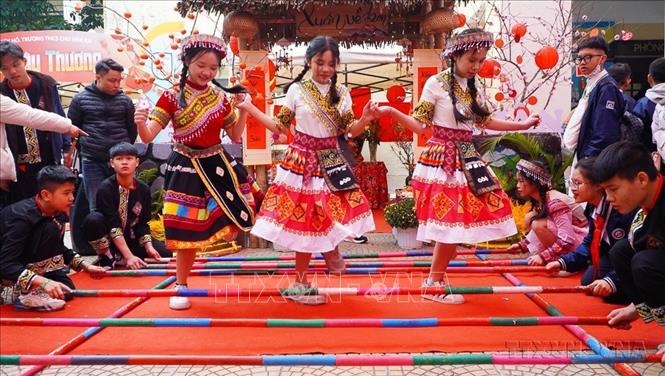  Ngày hội thiếu nhi Thủ đô tỏa sáng năm 2024, thu hút sự tham gia của đông đảo học sinh, thiếu nhi đến từ gần 30 quận, huyện, thị xã trên địa bàn (Hà Nội, 28/1/2024). Ảnh: Minh Anh - TTXVN