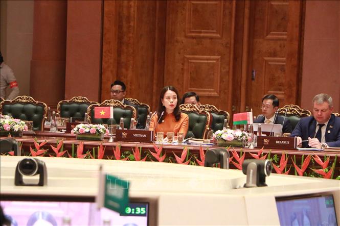 Thứ trưởng Bộ Ngoại giao Việt Nam Nguyễn Minh Hằng phát biểu tại hội nghị. Ảnh: Ngọc Thúy – PV TTXVN tại Ấn Độ