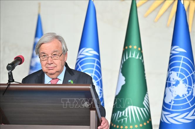 Tổng Thư ký LHQ Antonio Guterres cho rằng việc các quốc gia ngoài châu Phi can dự vào các cuộc xung đột trên lục địa để phục vụ lợi ích chiến lược hoặc kinh tế là điều “không thể chấp nhận”. Ảnh: THX/TTXVN