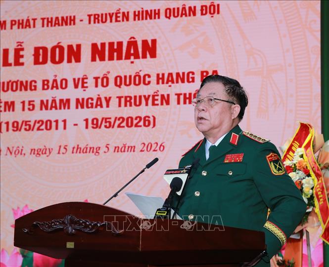 Đại tướng Nguyễn Trọng Nghĩa, Ủy viên Bộ Chính trị, Bí thư Trung ương Đảng, Chủ nhiệm Tổng cục Chính trị QĐND Việt Nam phát biểu chỉ đạo tại lễ kỷ niệm. Ảnh: Trọng Đức - TTXVN