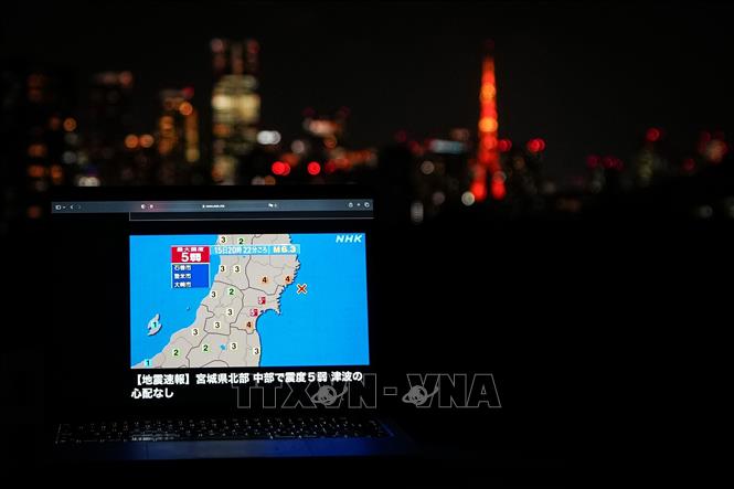 Thông tin về trận động đất được đăng trên website của Đài truyền hình quốc gia NHK của Nhật Bản. Ảnh: THX/TTXVN