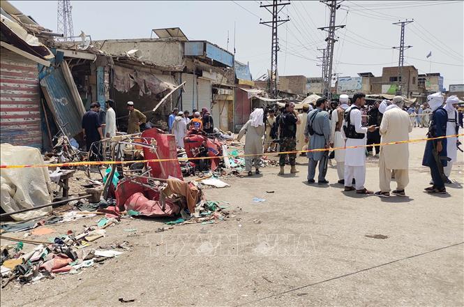 Hiện trường vụ nổ tại tỉnh Khyber Pakhtunkhwa, Pakistan ngày 12/5/2026. Ảnh: THX/TTXVN