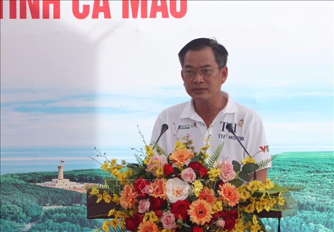 Phó Chủ tịch Ủy ban Mặt trận Tổ quốc Việt Nam tỉnh Cà Mau Nguyễn Văn Khởi phát biểu tại lễ phát động. Ảnh: Tuấn Phi - TTXVN