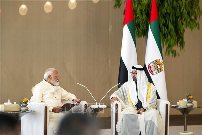 Thủ tướng Ấn Độ Narendra Modi (trái) trong cuộc hội đàm với Tổng thống Các Tiểu vương quốc Arập Thống nhất Sheikh Mohamed bin Zayed Al Nahyan tại Abu Dhabi, ngày 15/5/2026. Ảnh: ANI/TTXVN