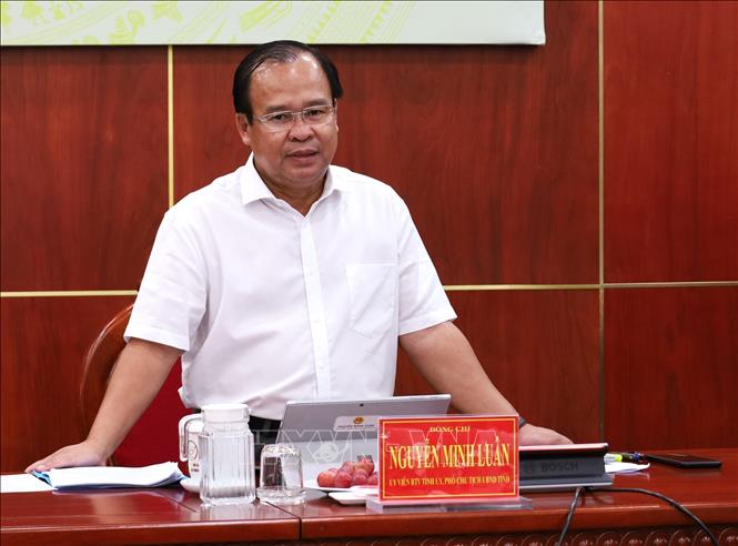 Ông Nguyễn Minh Luân, Phó Chủ tịch UBND tỉnh Cà Mau phát biểu tại buổi làm việc. Ảnh: Tuấn Kiệt – TTXVN