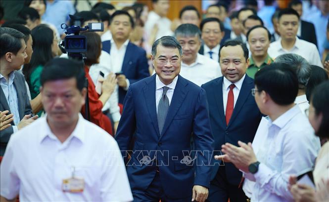 Thủ tướng Lê Minh Hưng đến dự Lễ chào mừng Ngày Khoa học, Công nghệ và Đổi mới sáng tạo Việt Nam và Hội nghị triển khai công nghệ chiến lược. Ảnh: Dương Giang - TTXVN
