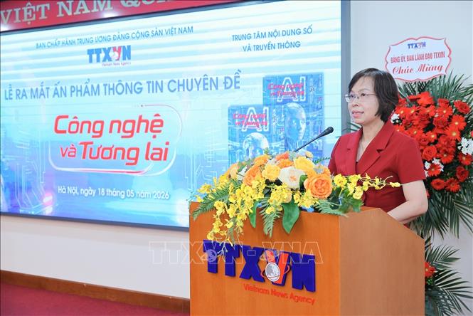 Đồng chí Vũ Việt Trang, Ủy viên Ban Thường vụ Đảng ủy các cơ quan Đảng Trung ương, Bí thư Đảng ủy, Tổng Giám đốc Thông tấn xã Việt Nam, Phó Trưởng Ban Tuyên giáo và Dân vận Trung ương phát biểu. Ảnh: Lê Đông - TTXVN  