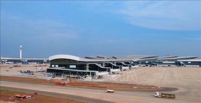 Một phần nhà ga hành khách và đài kiểm soát không lưu sân bay Long Thành. Ảnh: Công Phong - TTXVN