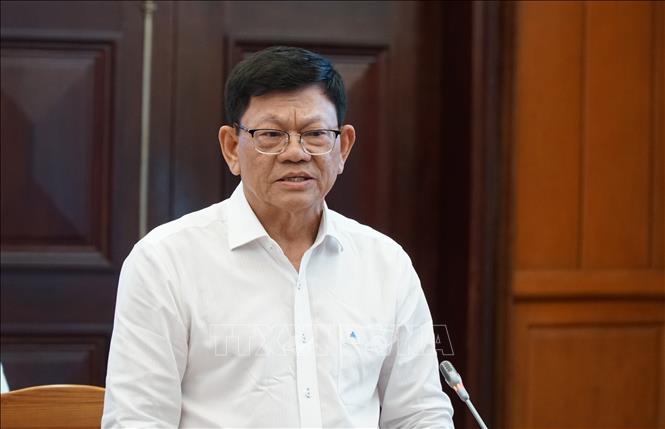 Chủ tịch Liên hiệp các Hội Khoa học và Kỹ thuật thành phố Đà Nẵng Võ Công Trí phát biểu tại Diễn đàn. Ảnh: Quốc Dũng - TTXVN
