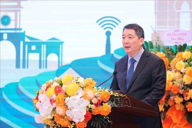 Thứ trưởng Bộ Tài Chính Cao Anh Tuấn phát biểu. Ảnh: Hoàng Hiếu - TTXVN