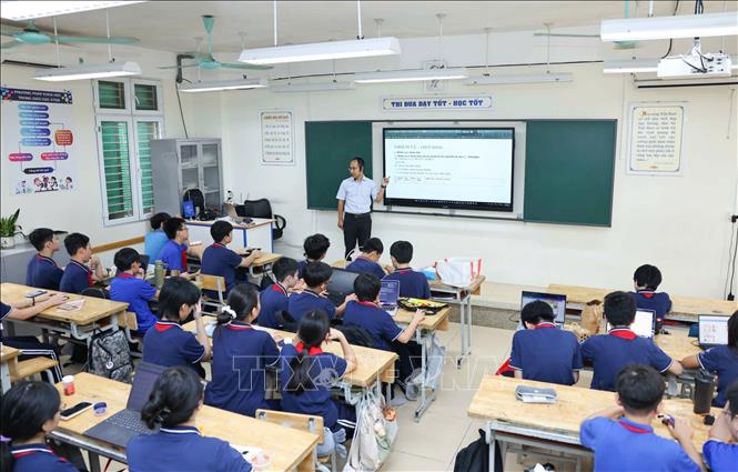 Việc lớp 7S triển khai đầy đủ quy trình kĩ thuật STEM theo định hướng dự án đồng thời là cơ sở quan trọng để Trường THCS Trưng Vương tiếp tục mở rộng mô hình trong những năm học tiếp theo, hướng tới xây dựng văn hóa nghiên cứu và đổi mới sáng tạo ngay từ bậc trung học cơ sở. Ảnh: Thanh Tùng - TTXVN