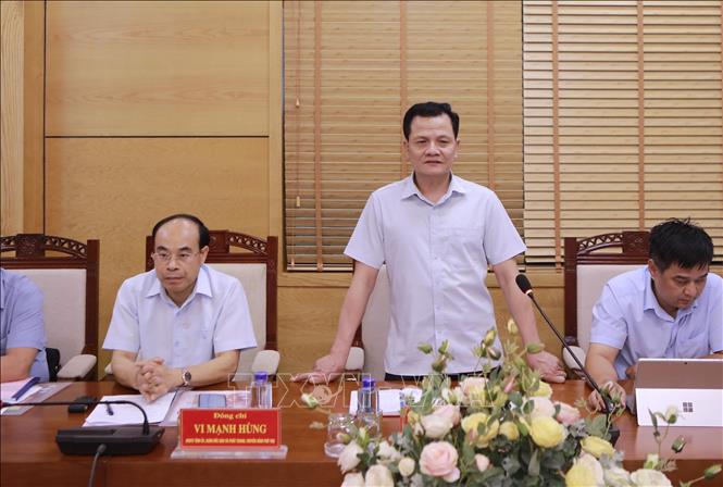 Trưởng Đoàn kiểm tra, giám sát số 15 Đinh Văn Cường phát biểu tại buổi làm việc. Ảnh: Hoàng Hùng -TTXVN
