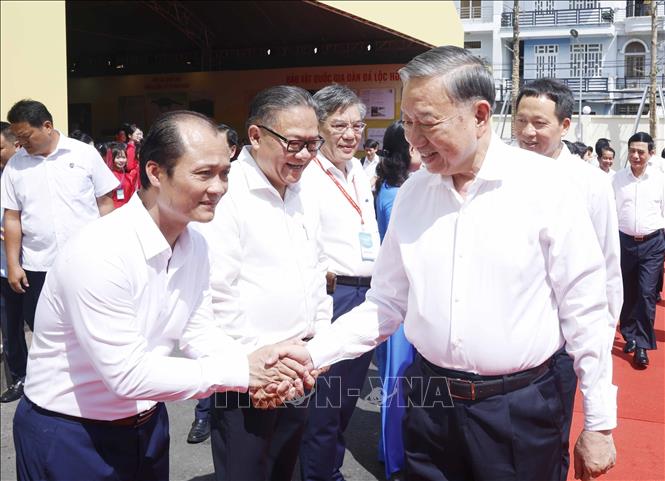 Tổng Bí thư, Chủ tịch nước Tô Lâm và các đại biểu. Ảnh: Thống Nhất – TTXVN