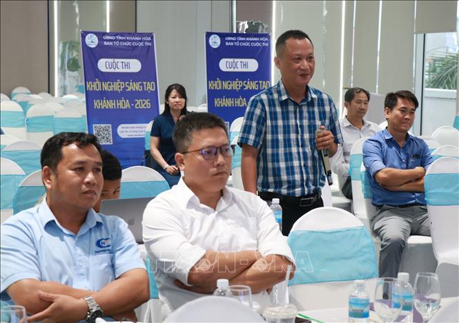 Đại biểu tham gia ý kiến tại hội thảo. Ảnh: Phan Sáu - TTXVN