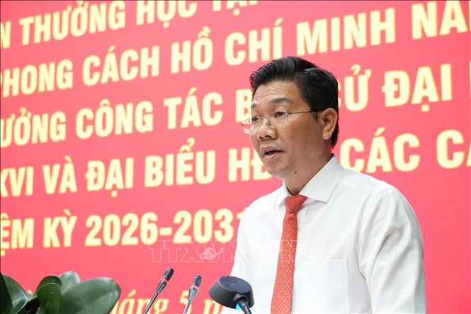 Phó Bí thư thường trực Tỉnh ủy, Chủ tịch HĐND tỉnh Tây Ninh Nguyễn Mạnh Hùng phát biểu chỉ đạo Hội nghị. Ảnh: Thanh Bình - TTXVN