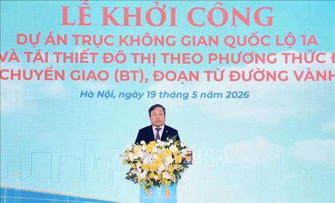 Chủ tịch UBND TP Hà Nội Vũ Đại Thắng phát biểu chúc mừng. Ảnh: Quốc Khánh - TTXVN