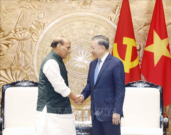 Tổng Bí thư, Chủ tịch nước Tô Lâm tiếp Bộ trưởng Bộ Quốc phòng Ấn Độ Rajnath Singh. Ảnh: Thống Nhất – TTXVN