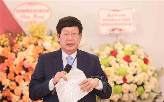 Ông Đỗ Mạnh Hùng, Nguyên Phó Chủ nhiệm Văn phòng Quốc hội, Phó trưởng Ban tổ chức Đại hội, Phó Chủ tịch Hội Bảo trợ người khuyết tật và trẻ mồ côi Việt Nam phát biểu tại Đại hội. Ảnh: Phan Phương – TTXVN