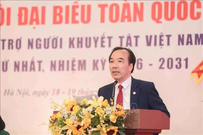Ông Ngô Sách Thực, Ủy viên Đoàn Chủ tịch UBTW MTTQ Việt Nam, Trưởng Ban tổ chức Đại hội, Chủ tịch Hội Bảo trợ người khuyết tật Việt Nam khóa I phát biểu. Ảnh: Phan Phương – TTXVN
