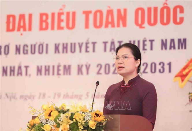 Ủy viên Trung ương Đảng, Phó Chủ tịch - Tổng Thư ký Uỷ ban Trung ương Mặt trận Tổ quốc Việt Nam Hà Thị Nga phát biểu chỉ đạo Đại hội. Ảnh: Phan Phương – TTXVN