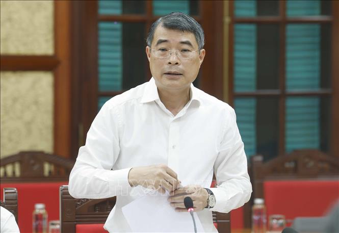 Đồng chí Lê Minh Hưng, Uỷ viên Bộ Chính trị, Bí thư Đảng uỷ Chính phủ, Thủ tướng Chính phủ phát biểu. Ảnh: Thống Nhất - TTXVN