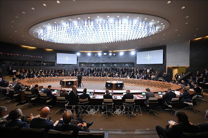 Toàn cảnh một hội nghị Bộ trưởng Quốc phòng NATO tại Brussels, Bỉ. Ảnh: Anadolu Agency/TTXVN