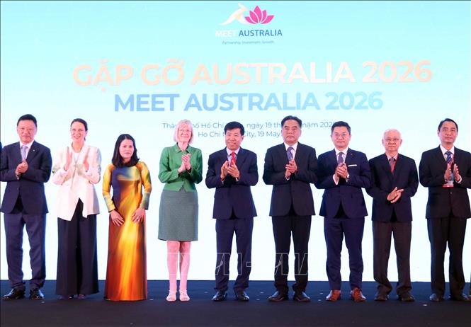 Delegates attend the event's opening ceremony. VNA Photo: Xuân Khu