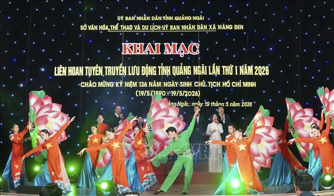Các tiết mục tại liên hoan. Ảnh: Dư Toán - TTXVN