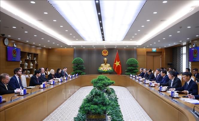 Thủ tướng Lê Minh Hưng tiếp Đoàn công tác của cơ quan Đại diện Thương mại Hoa Kỳ (USTR) do Phó Đại diện Thương mại Hoa Kỳ Rick Switzer làm Trưởng đoàn. Ảnh: Dương Giang – TTXVN