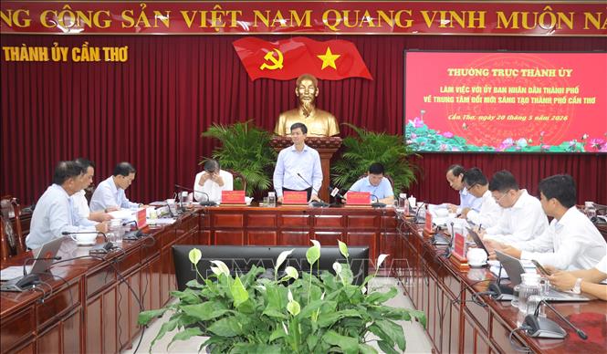 Quang cảnh buổi làm việc. Ảnh: Ngọc Thiện-TTXVN