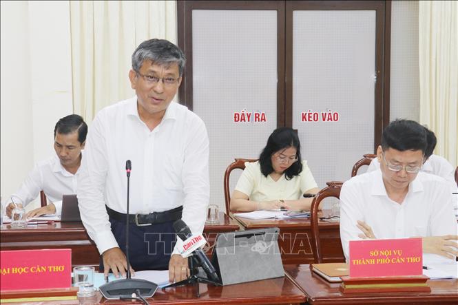PGS.TS Trần Trung Tính, Hiệu trưởng Đại học Cần Thơ phát biểu. Ảnh: Ngọc Thiện-TTXVN