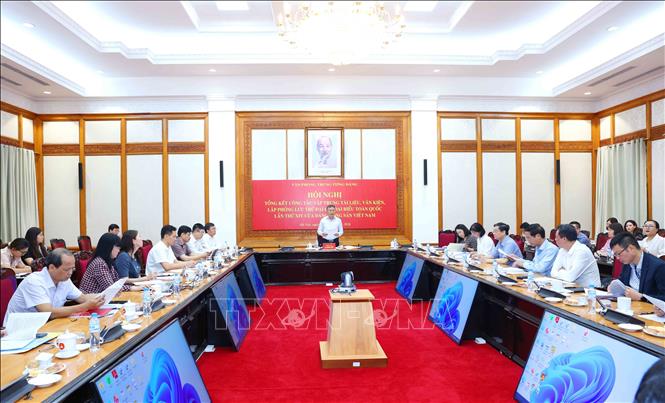 Đồng chí Lê Khánh Toàn, Phó Chánh Văn phòng Trung ương Đảng chủ trì Hội nghị. Ảnh: Phương Hoa - TTXVN
