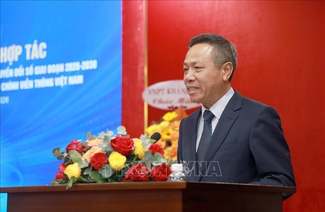 Ông Tô Dũng Thái, Chủ tịch Hội đồng thành viên Tập đoàn Bưu chính Viễn thông Việt Nam (VNPT) phát biểu. Ảnh: Xuân Triệu - TTXVN