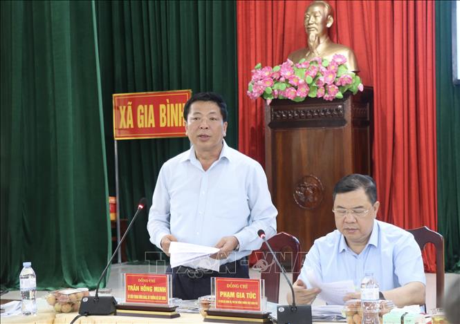 Bộ trưởng Bộ Xây dựng Trần Hồng Minh phát biểu tại buổi làm việc. Ảnh: Thanh Thương - TTXVN