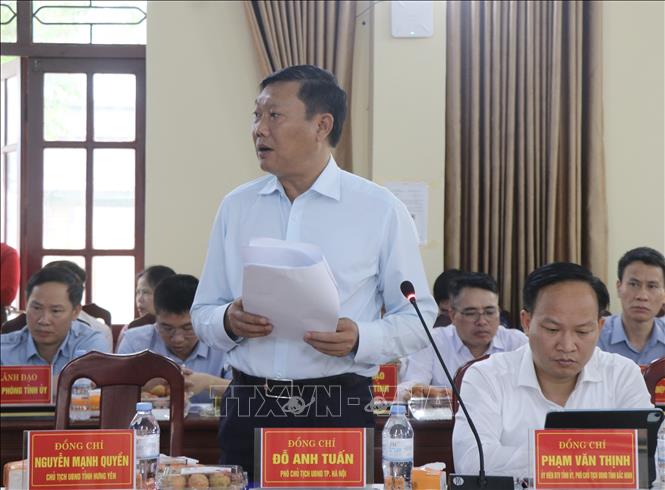 Phó Chủ tịch UBND thành phố Hà Nội Đỗ Anh Tuấn phát biểu tại buổi làm việc. Ảnh: Thanh Thương - TTXVN
