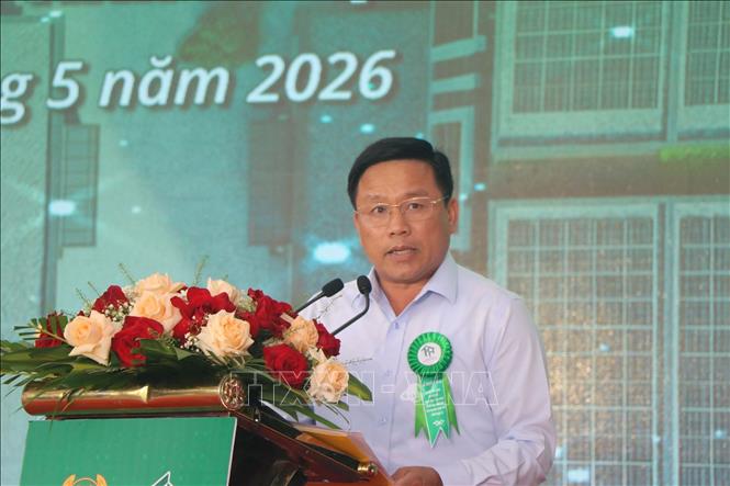 Ông Hoàng Phú Hiền, Phó Chủ tịch UBND tỉnh Nghệ An, phát biểu tại lễ khởi công. Ảnh: Trịnh Duy Hưng - TTXVN