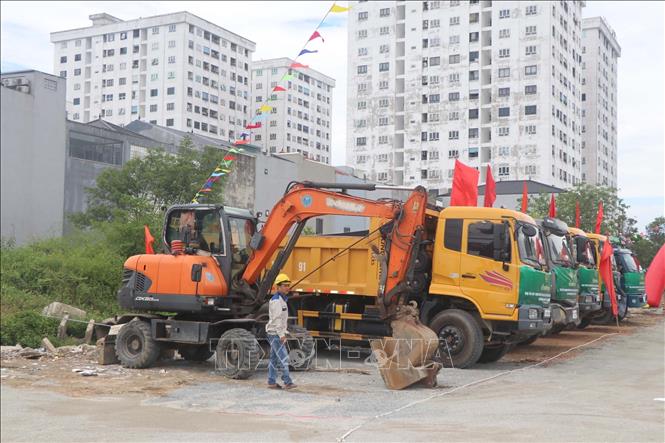 Khởi công dự án xây dựng nhà ở xã hội cho lực lượng công an nhân dân. Ảnh: Trịnh Duy Hưng - TTXVN