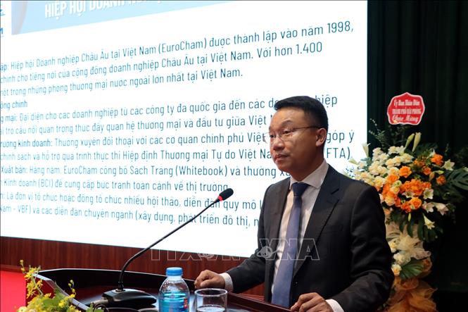 Ông Nguyễn Hải Minh, Phó Chủ tịch Hiệp hội Doanh nghiệp châu Âu tại Việt Nam (Euro Cham), phát biểu tại hội nghị. Ảnh: Mạnh Tú - TTXVN