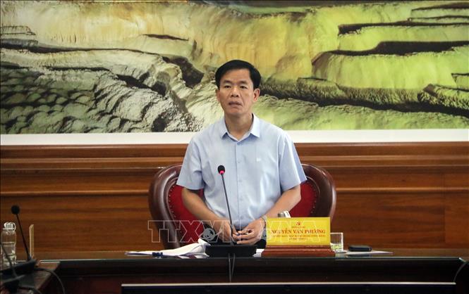 Bí thư Tỉnh ủy Quảng Trị Nguyễn Văn Phương yêu cầu Trung tâm Xúc tiến Đầu tư, Thương mại và Du lịch tỉnh trở thành “cánh tay phải” của UBND tỉnh trong xúc tiến đầu tư và hỗ trợ doanh nghiệp. Ảnh: Nguyên Linh - TTXVN