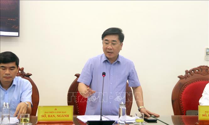 Ông Phạm Quang Long, Giám đốc Ban quản lý Khu kinh tế tỉnh Quảng Trị phát biểu tại buổi làm việc. Ảnh: Nguyên Linh - TTXVN