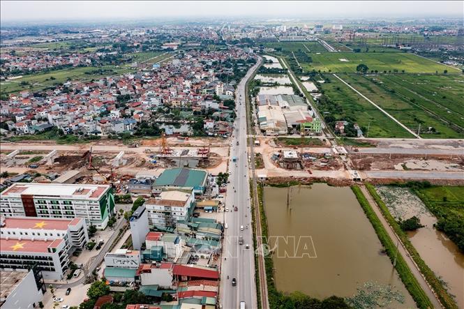 Điểm giao với cầu vượt Dự án đường Vành đai 4 - Vùng Thủ đô. Ảnh: Trung Nguyên - TTXVN