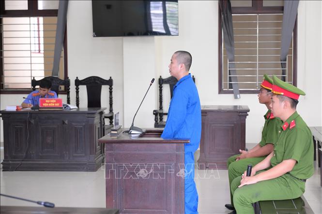 Bị cáo Nguyễn Văn Tài tại phiên tòa. Ảnh: Bùi Giang - TTXVN

