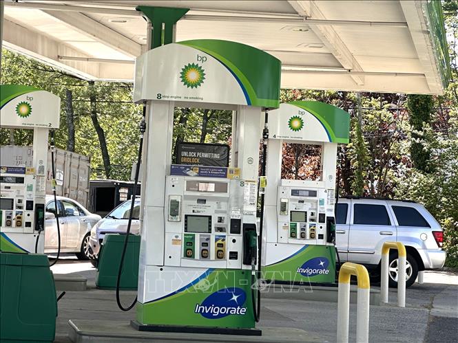 Một cây xăng ở bang Maryland của Mỹ. Ảnh: Ngọc Quang – PV TTXVN tại Mỹ