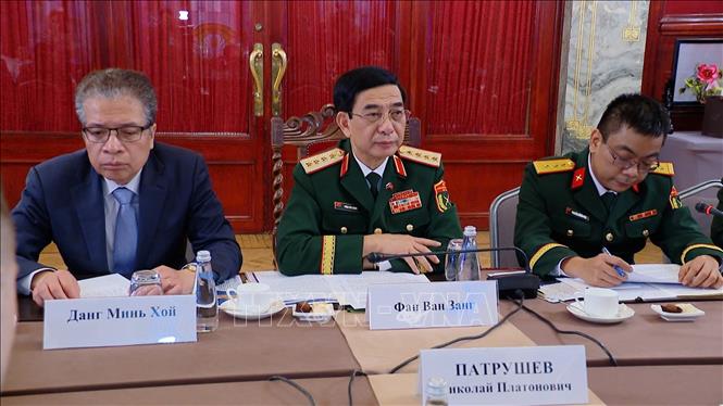 Đại tướng Phan Văn Giang phát biểu tại Phiên họp tham vấn lần thứ hai trong lĩnh vực biển giữa Việt Nam và Liên bang Nga. Ảnh: TTXVN phát