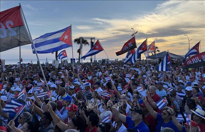 Hàng chục nghìn người dân Cuba tham gia sự kiện. Ảnh: Việt Hùng - P/v TTXVN tại Cuba