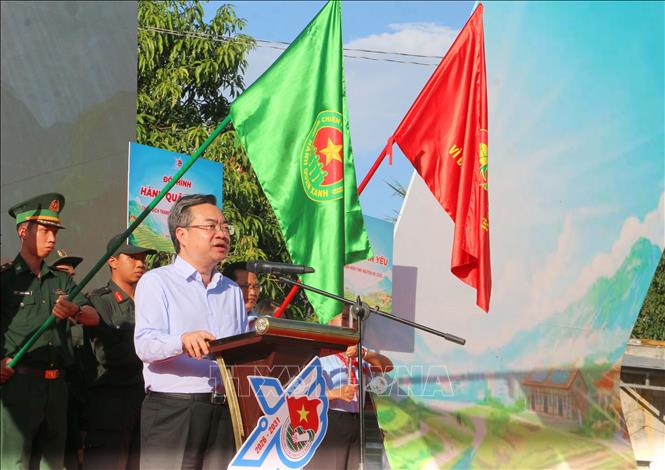 Ủy viên Bộ Chính trị, Bí thư Trung ương Đảng, Trưởng Ban Chính sách, chiến lược Trung ương Nguyễn Thanh Nghị phát biểu tại lễ ra quân. Ảnh: Công Mạo-TTXVN